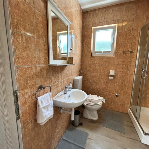 Bathroom / WC, Apartment house Virić, Apartments Miljkovica & Viric, Vir island, Croatia Vir